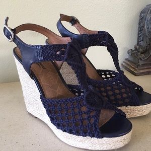 LUCKY BRAND CROCHET WEDGES